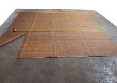 Estrechamiento kilim cortando un trozo