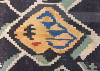Restauracion kilim desgastado
